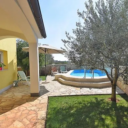 Katia With Pool Villa Vodnjan