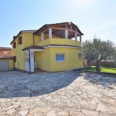 Villa Katia With Pool Vodnjan